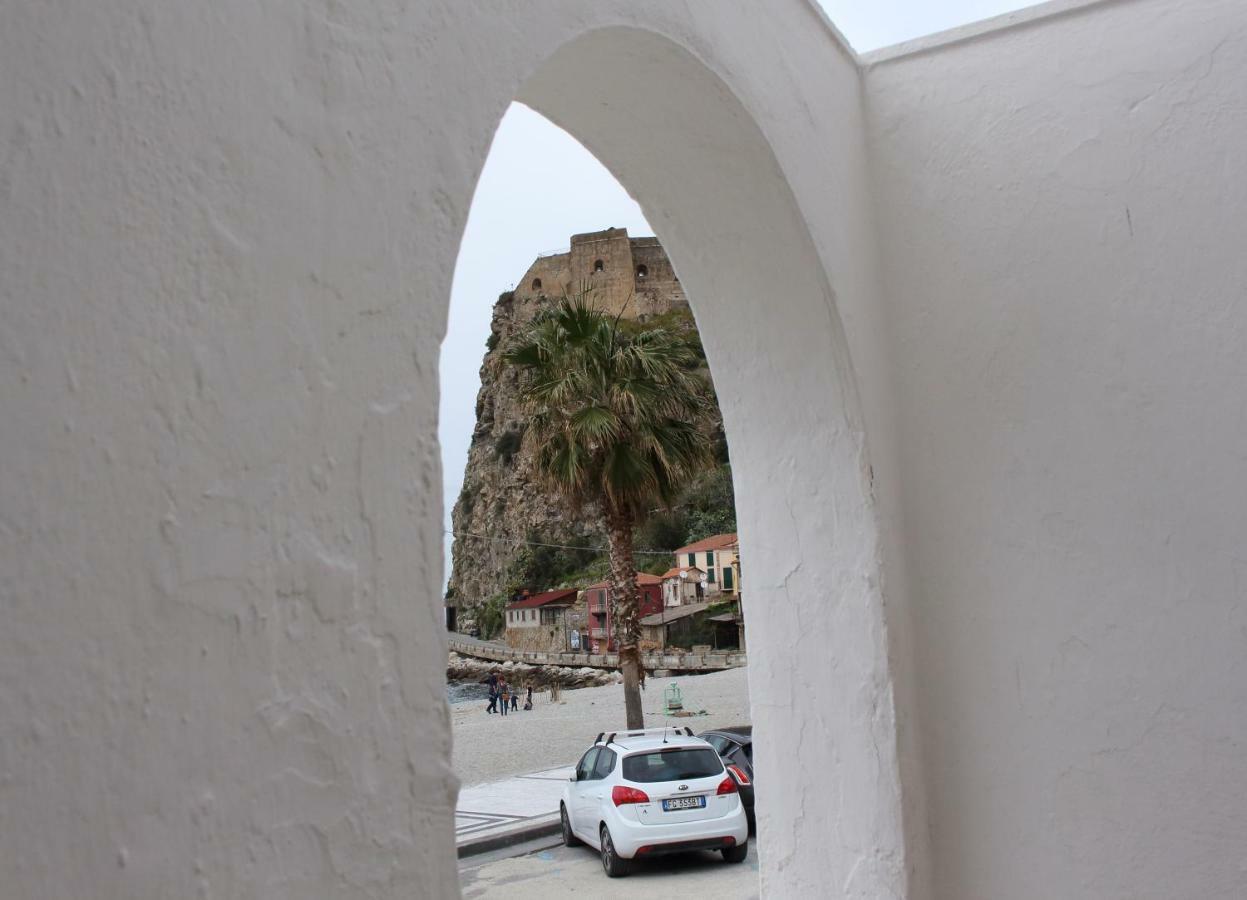 Mareblu Apartment Scilla Bagian luar foto