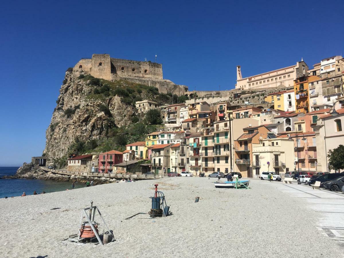 Mareblu Apartment Scilla Bagian luar foto