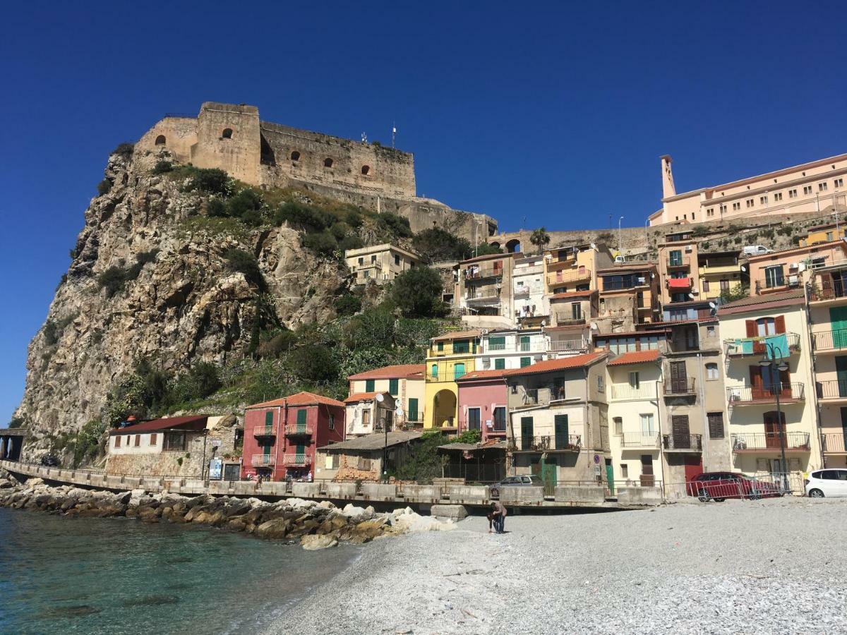 Mareblu Apartment Scilla Bagian luar foto