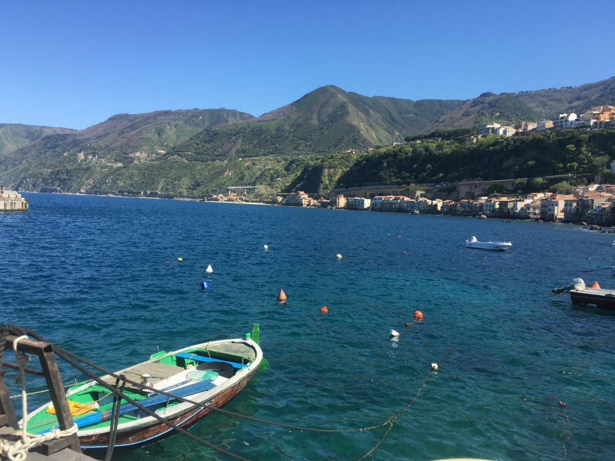 Mareblu Apartment Scilla Bagian luar foto
