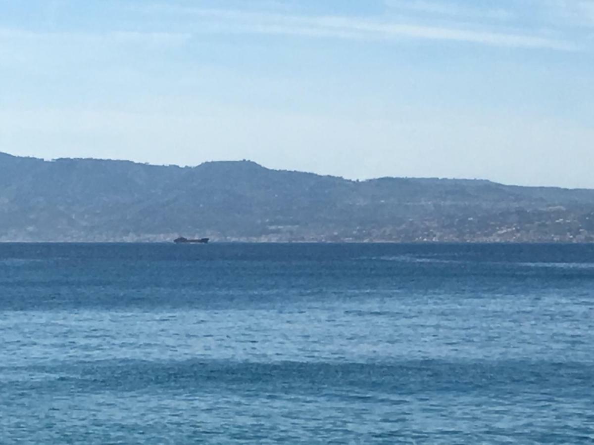 Mareblu Apartment Scilla Bagian luar foto