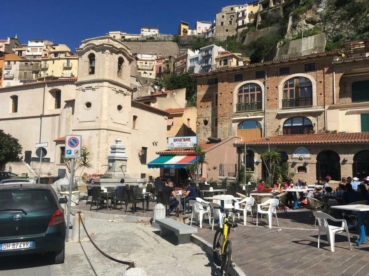 Mareblu Apartment Scilla Bagian luar foto