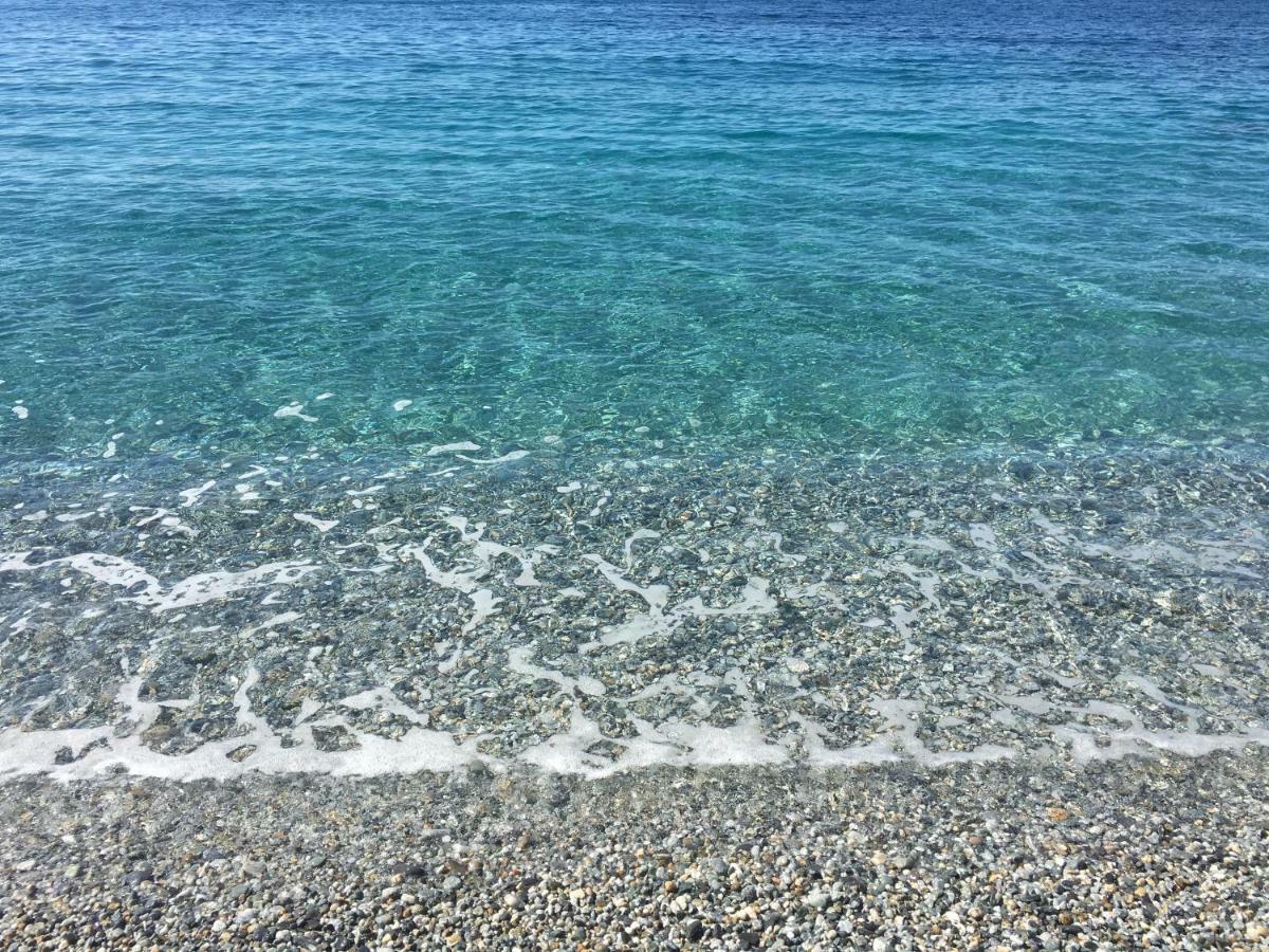 Mareblu Apartment Scilla Bagian luar foto