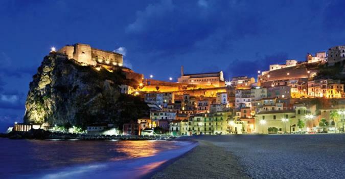 Mareblu Apartment Scilla Bagian luar foto