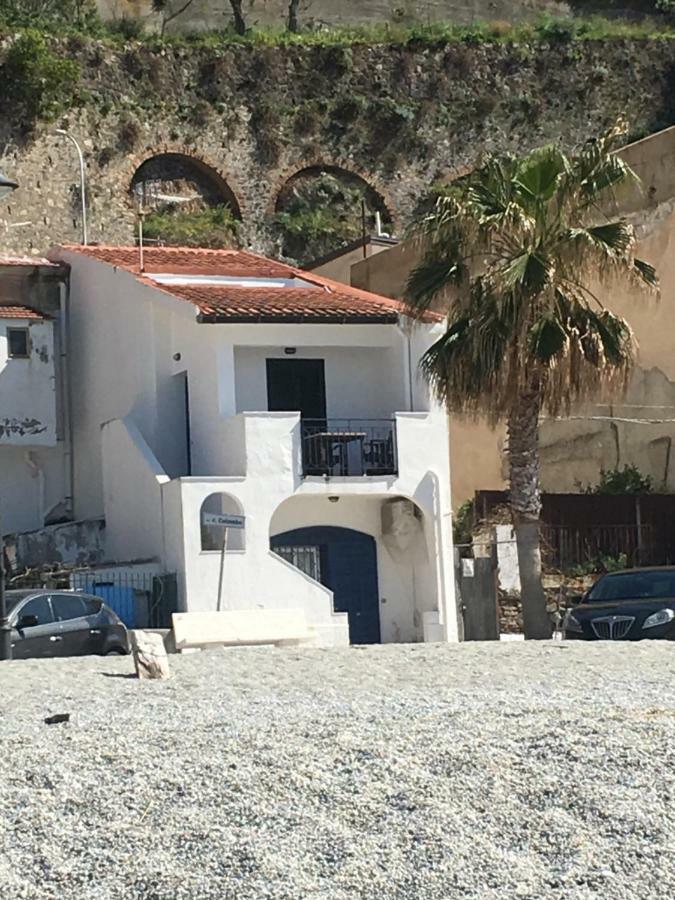 Mareblu Apartment Scilla Bagian luar foto