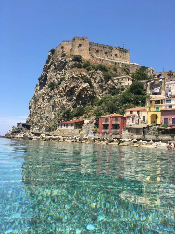 Mareblu Apartment Scilla Bagian luar foto