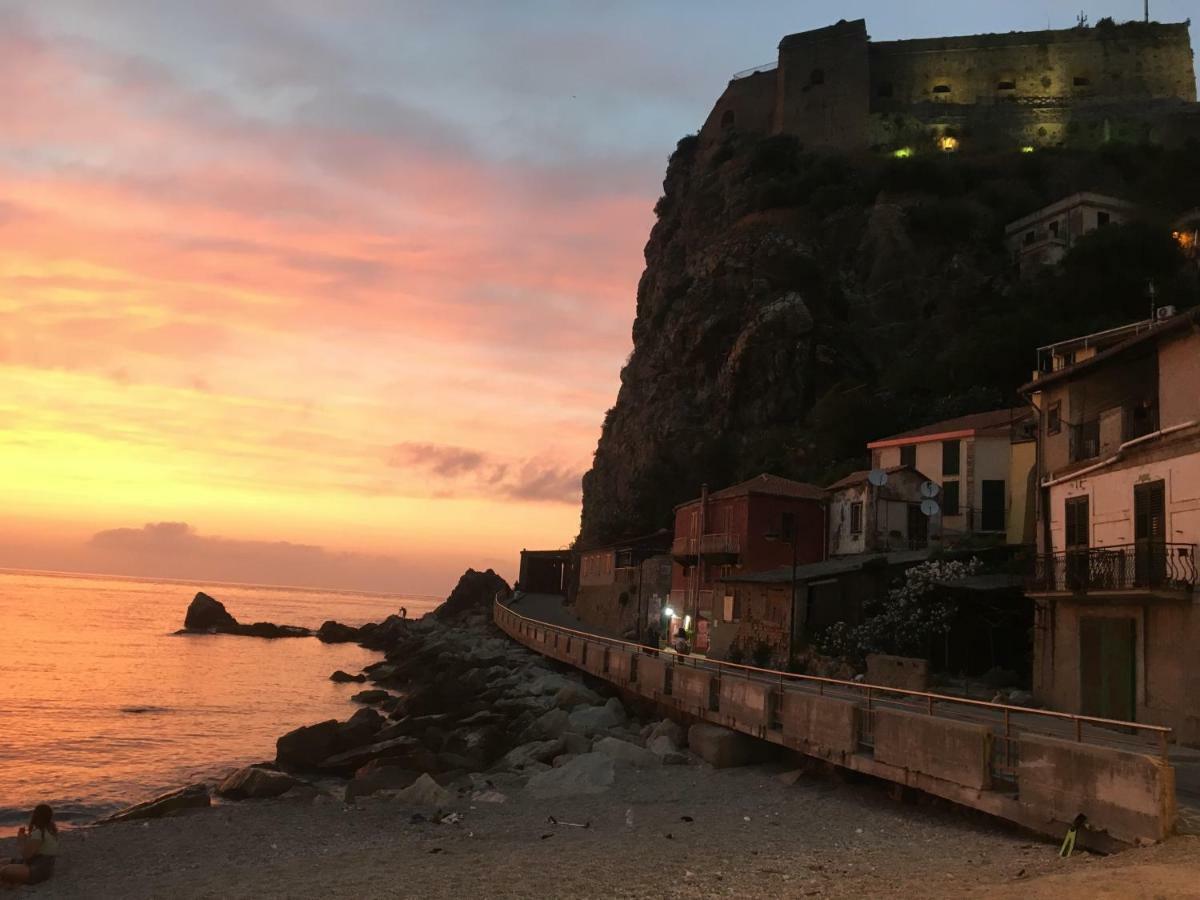 Mareblu Apartment Scilla Bagian luar foto